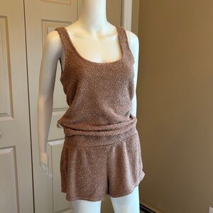 STEVE MADDEN fuzzy lounge set